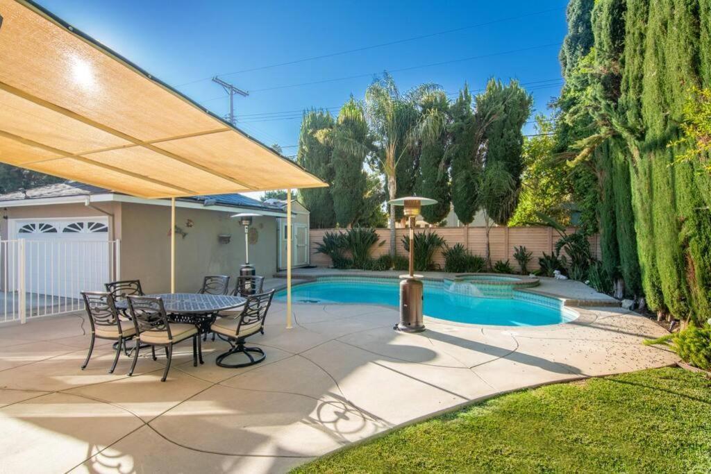 Large Home With Pool + Jacuzzi Los Angeles Luaran gambar